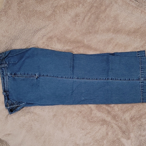 GAP Denim - Gap Retro Cut Capri, Size 6